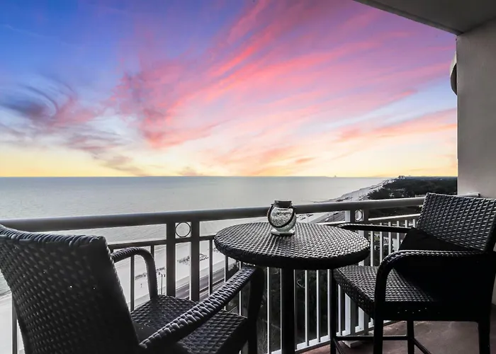 Gorgeous Oceanview 3Br Luxury Condo - Latitude