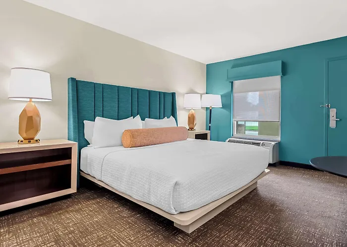 Best Western Seaway Inn